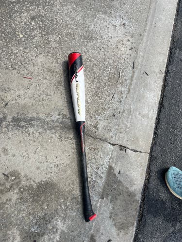 2022 AXE Avenge Pro Composite USSSA Certified Bat (-8) 22 oz 30" (Used)