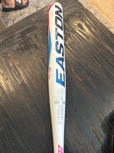2021 Easton Topaz Alloy Bat (-10) 22 oz 32" (Used)