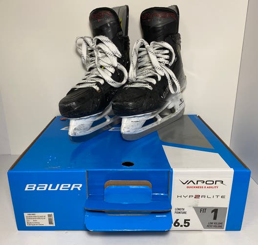 2023 Bauer Vapor Hyperlite 2 Hockey Skates Regular Width 6.5 (Used)