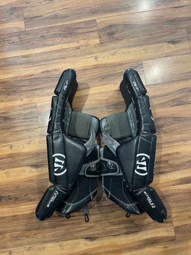Warrior Ritual G3 classic Jr ice hockey goalie pads 26 + 1”