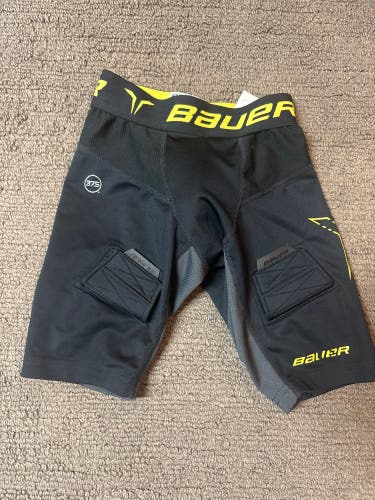 Bauer Black XS Kids hockey Jock Compression short (Used)