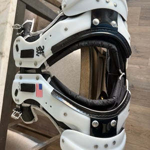 Small Adult Douglas Shoulder Pads (Used)