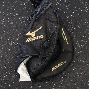 Used Mizuno GXC 112 BB/SB Catchers RH Throw Black 31 1/2" 11849-S000030830