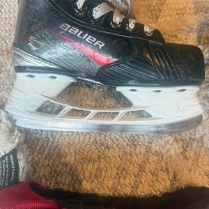 2024 Bauer vapor x5 proHockey Skates 13 (Used)