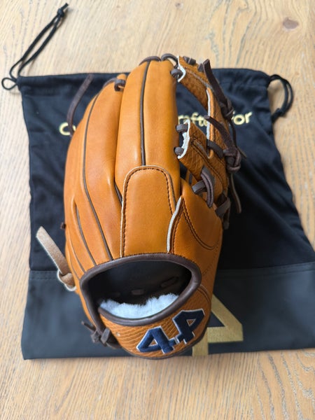 2025 44 Pro RH Infield Signature Series Baseball Glove 11.75" (Used)