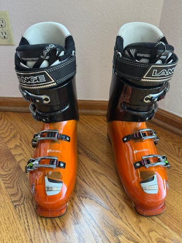 Men's Lange All Mountain Ski Boots Stiff Flex (Used)
