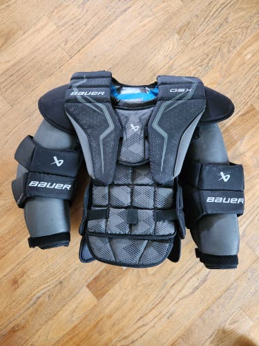 Large/Extra Large Bauer GSX Goalie Chest Protector (Used)
