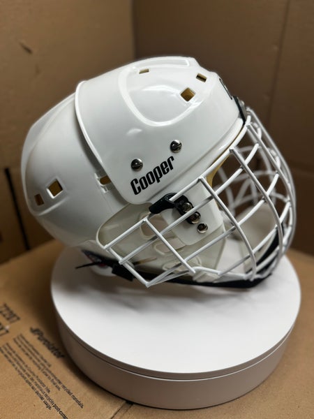 VINTAGE COOPER SK2500 LARGE HASEK CAGE HOCKEY HELMET