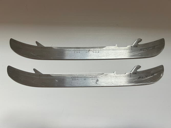Bauer Fly-X 238 mm (Used)