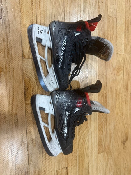 Bauer Vapor X5 Pro Hockey Skates Regular Width Size 3.5 (Used)