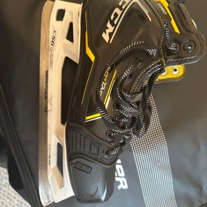 CCM Super Tacks 9380 Hockey Goalie Skates Extra Wide Width 9.5 (Used)