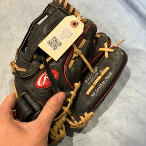 Black Rawlings Highlight Series RH Infield Baseball Glove 11.5" (Used)