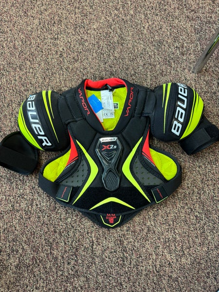 Medium Junior Bauer Vapor X2.9 Shoulder Pads (New)