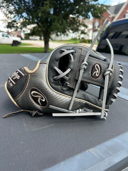 Rawlings Heart of the Hide Baseball Glove 11.5"