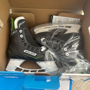 2024 Bauer XLS Hockey Skates Regular Width Size 1 (New)