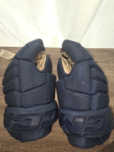 CCM Tacks 4 Roll Gloves 14" (Used)