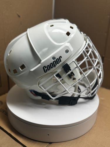 VINTAGE COOPER SK2000 LARGE HASEK CAGE HOCKEY HELMET