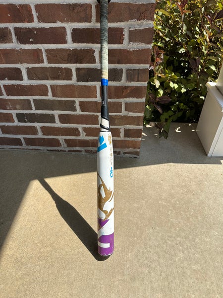 2017 Demarini CF9 33/23 CFP17 (-10) Composite Fastpitch Softball Bat