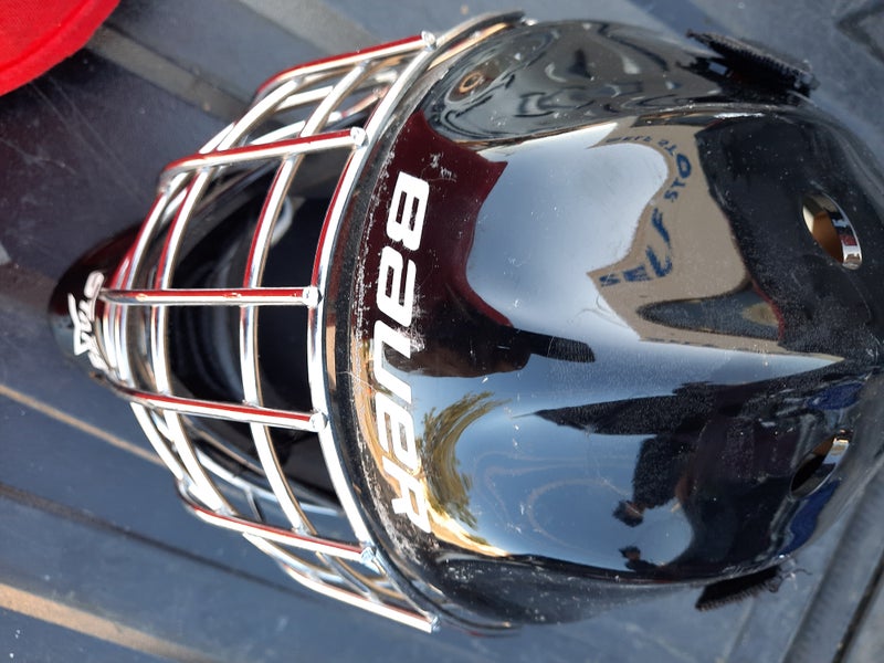 Medium Bauer Helmet (Used)