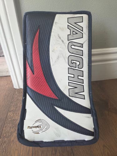 Vaughn Full Right Velocity Youth Goalie Blocker (Used)