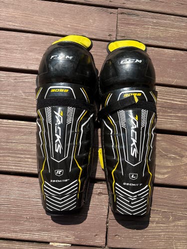 CCM Tacks 3092 13" Shin Pads