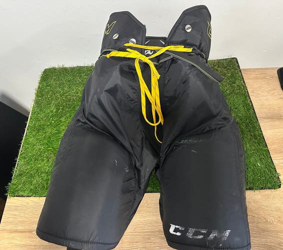 XL Senior CCM Tacks Hockey Pants (Used)