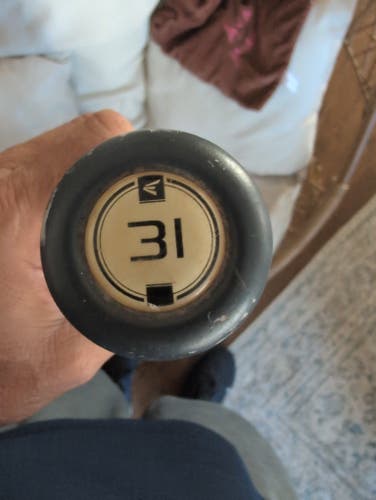 2019 Easton Ghost Composite Bat (-10) 21 oz 31" (Used)