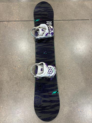 *Never Ridden* Ride Fever Green Apple Snowboard | Ride VXN Series Medium Bindings (Used)