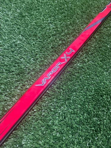 Senior Bauer Vapor X4 Hockey Stick Right Handed P28 (New) 77 FLEX