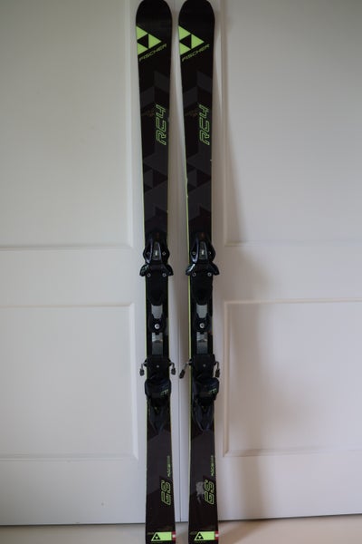 2017 Fischer 155 cm Racing RC4 World Cup GS Skis With Bindings Max Din 11 (Used)