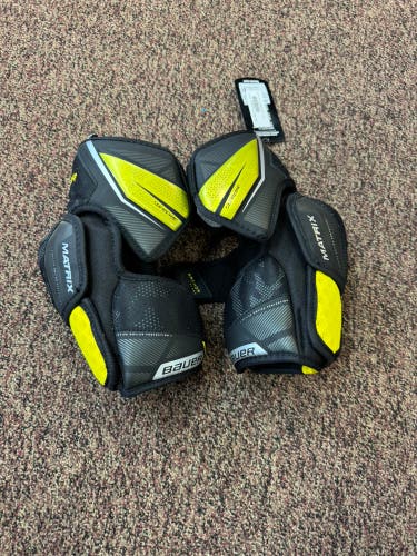 Intermediate Large Bauer Supreme matrix Elbow Pads (New)
