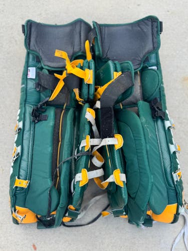 Small Vaughn Velocity V5 7800 Goalie Leg Pads Pro Stock (Used)