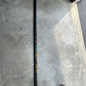 Junior Bauer Twitch Left Hand Hockey Stick P28 (Used)