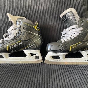 CCM Super Tacks 9370 Hockey Goalie Skates Size 6 (Used)