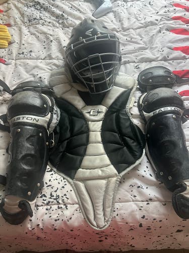 Easton Catcher's Set (Used)