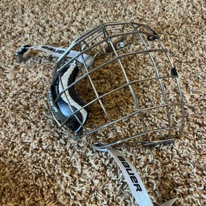 Medium Bauer True Vision Full Cage (Used)