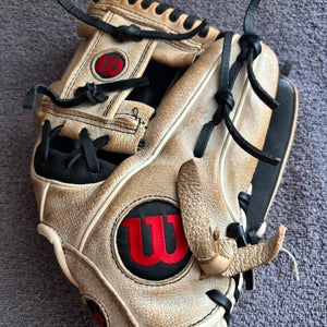 Wilson A450 RH Infield Baseball Glove 11.5" (Used)