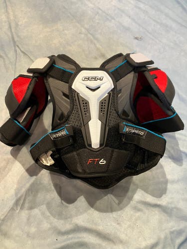 Small Junior CCM JETSPEED FT6 Shoulder Pads (Used)