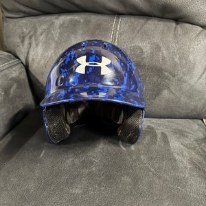 Used 6 1/2 - 7 1/2 Under Armour UABH2-100 Batting Helmet