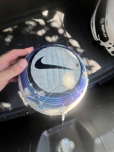 Nike Aerowsculpt Prem Soccer Ball Size 5 Training/Replica Ball