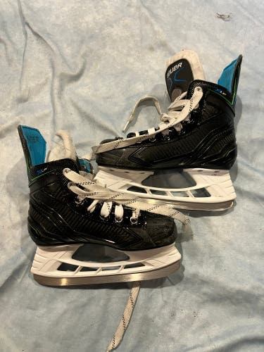 Youth Bauer X-LP Hockey Skates Regular Width 13 (Used)