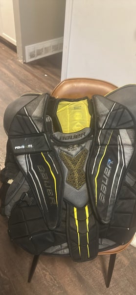 Small Bauer Supreme 2S Pro Goalie Chest Protector (Used)