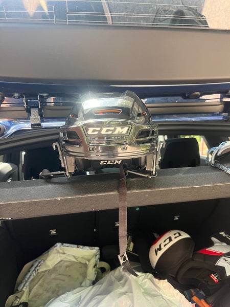 Medium CCM Tacks 710 Helmet (Used, Like New)