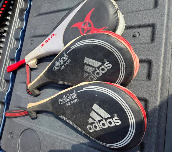 (Used) lot of 3 Tae kwon do kick paddles