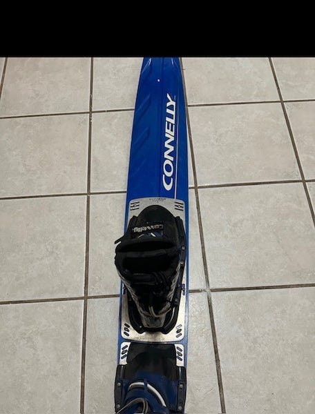 CONNELLY F1 68 SLALOM WATER SKI, W/ BINDINGS