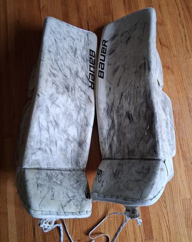 35" Senior Large Bauer Supreme 2S Pro Goalie Leg Pads (Used)