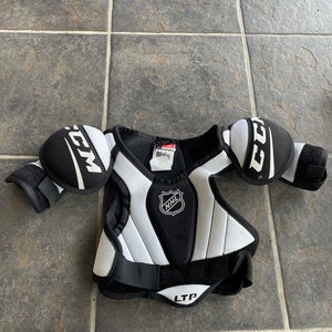 Large Youth CCM LTP Shoulder Pads (Used)