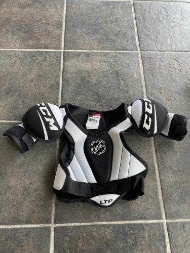 Large Youth CCM LTP Shoulder Pads (Used)