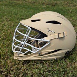 Schutt Rival Helmet (Used)