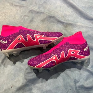 Purple Women's Size W 7.0 Nike Mercurial Superfly Cleats (New)